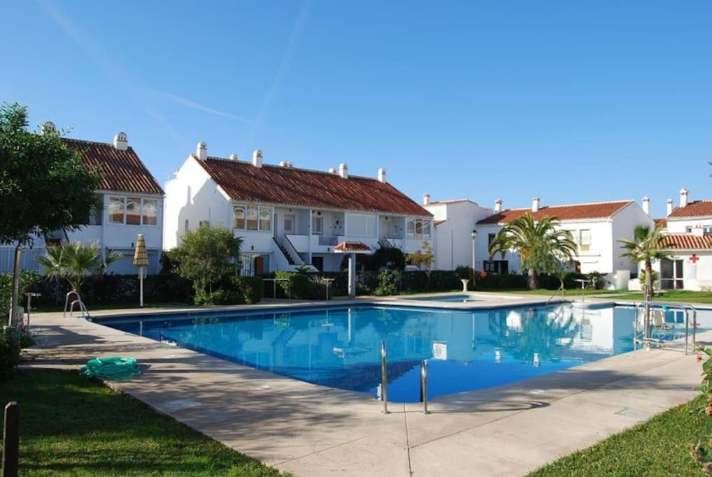 Apartamento Andaluz Carma 托罗克斯科斯塔 外观 照片
